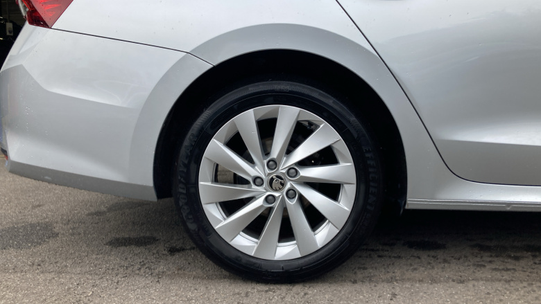 Skoda Octavia 1.5 TSI 150 e-TEC SE L 5dr DSG Petrol Hatchback